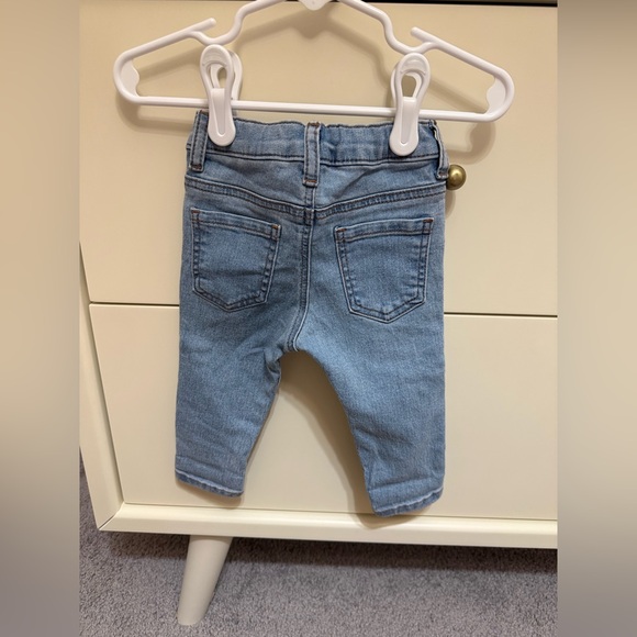 H&M Light Blue Kids Jeans - Picture 2 of 2